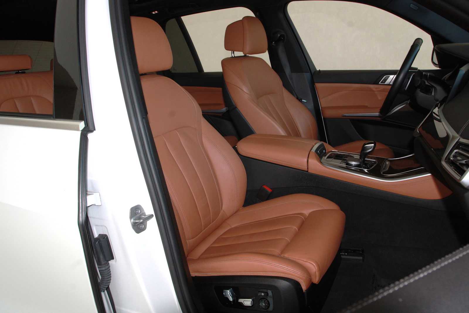 used 2022 BMW X5 car, priced at $37,497