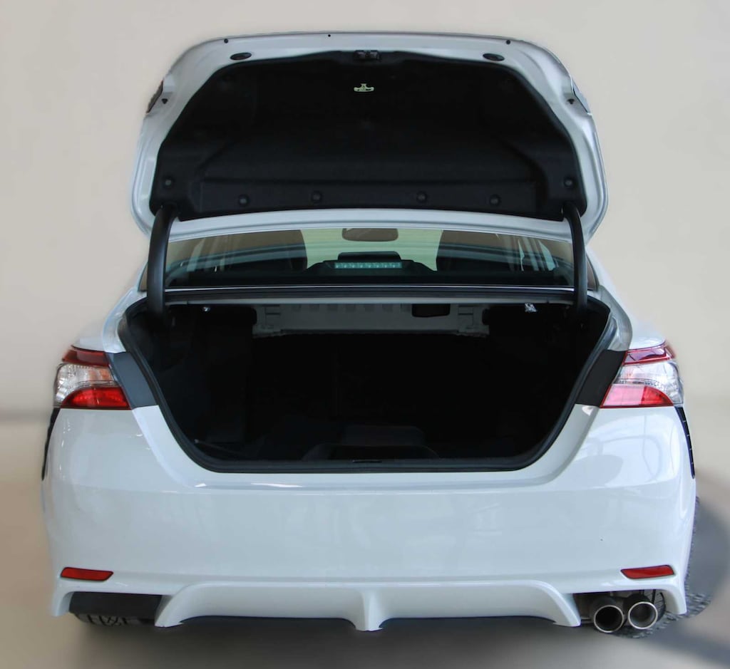 Used 2023 Toyota Camry SE Sedan