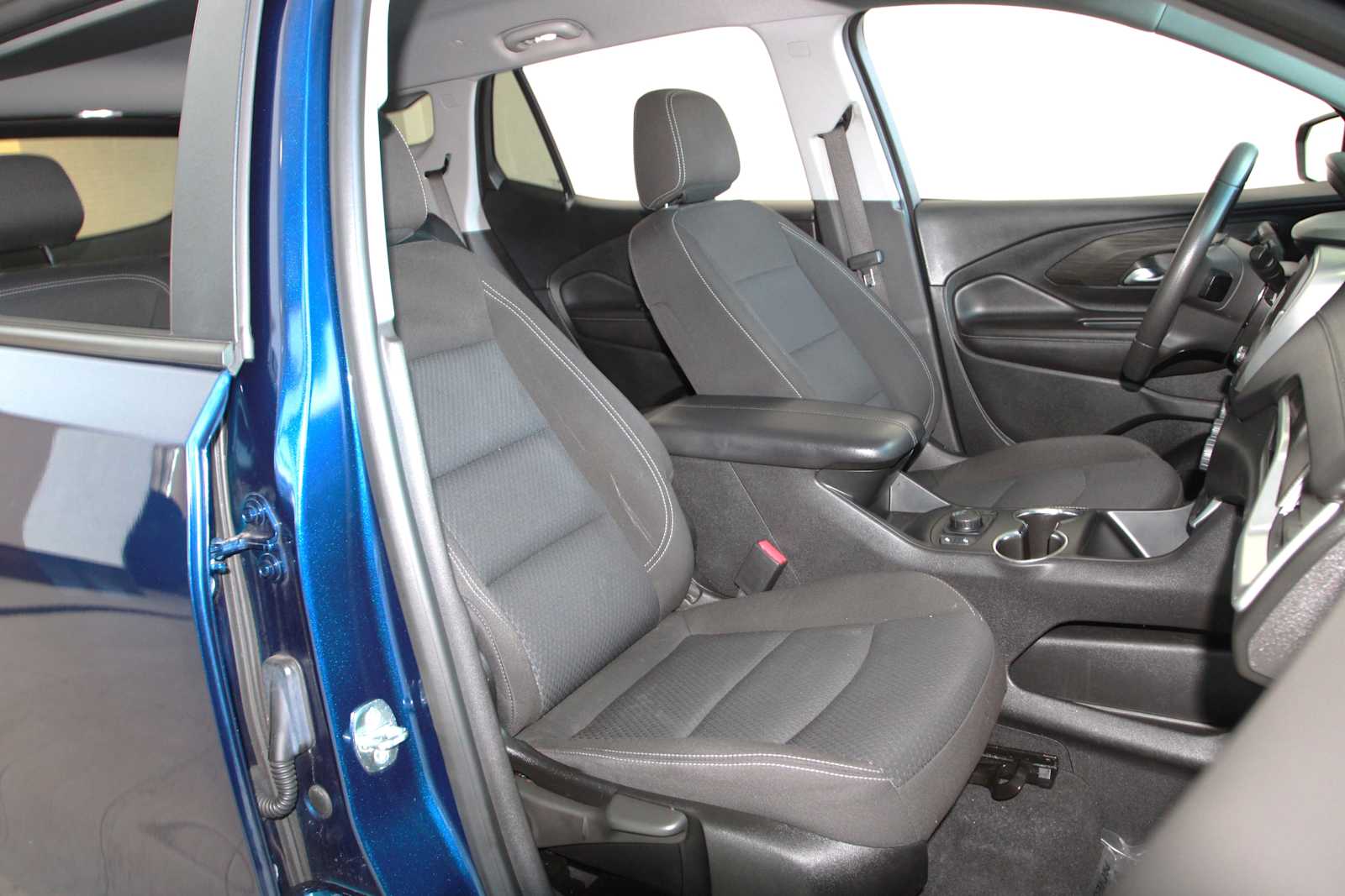 used 2022 GMC Terrain car, priced at $17,397