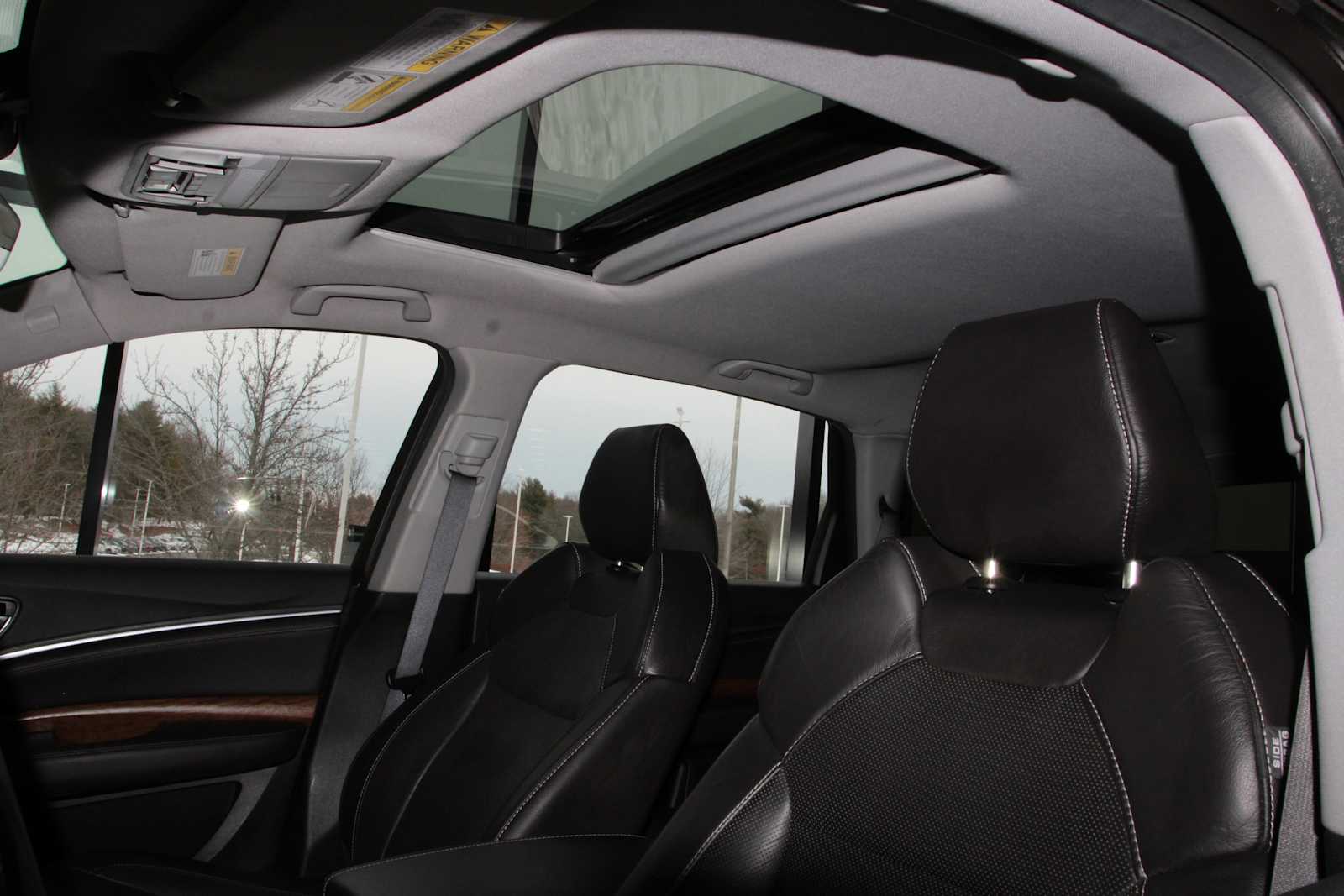 used 2020 Acura MDX car, priced at $24,497