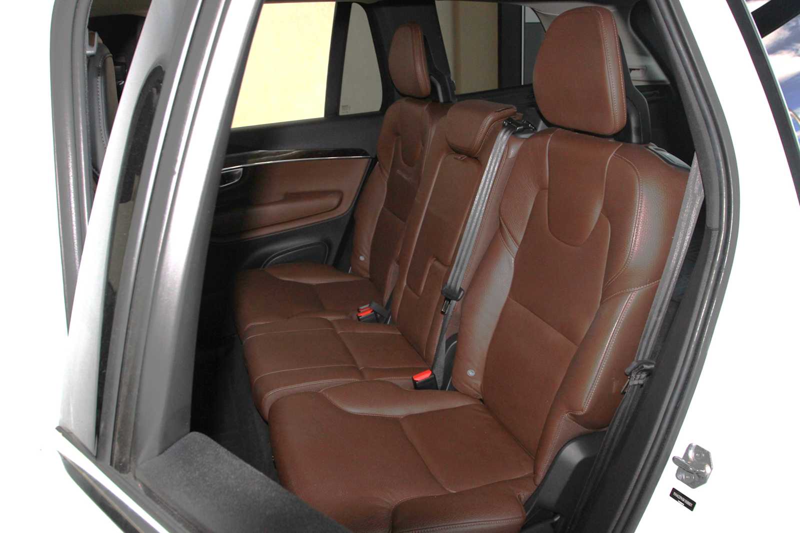 used 2019 Volvo XC90 car, priced at $17,497