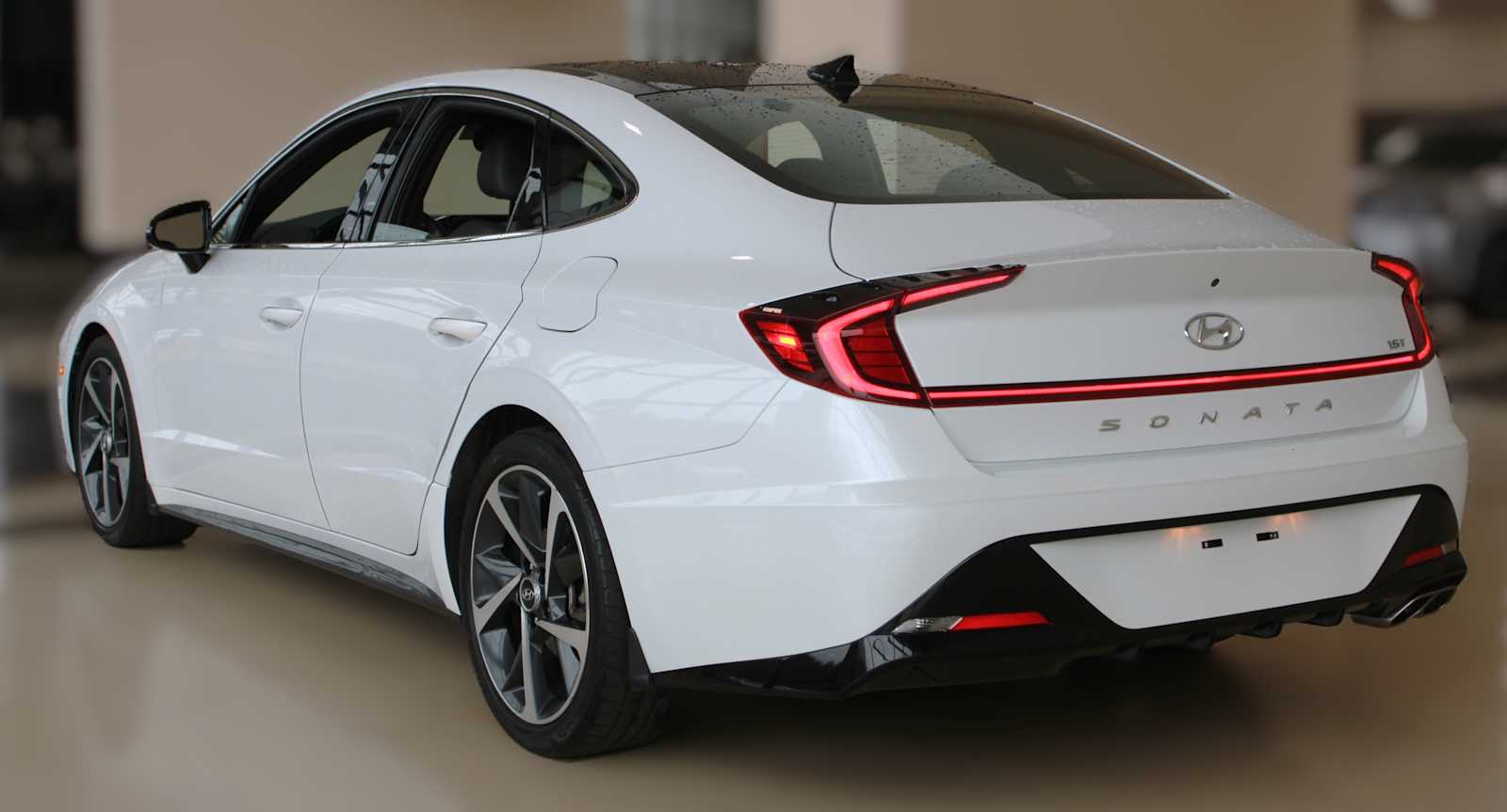 used 2021 Hyundai Sonata car, priced at $17,097