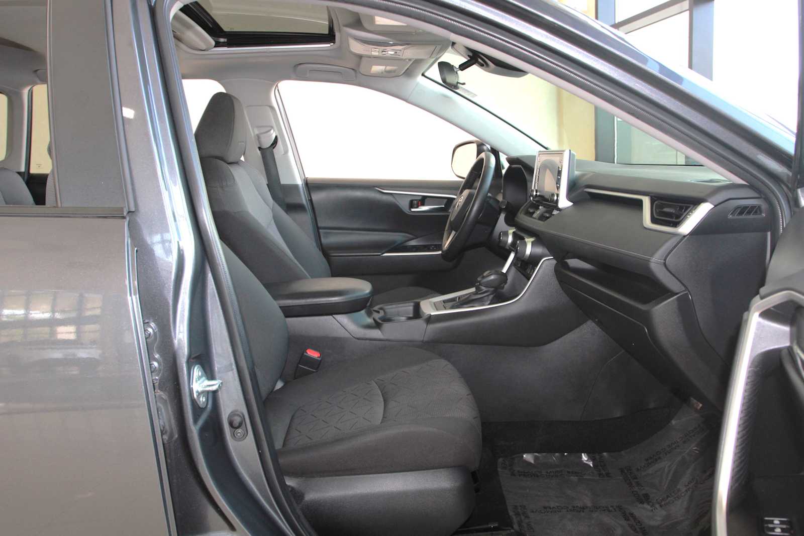 used 2021 Toyota RAV4 car, priced at $26,497