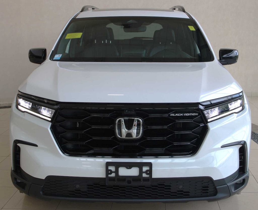 Used 2025 Honda Pilot Black Edition SUV