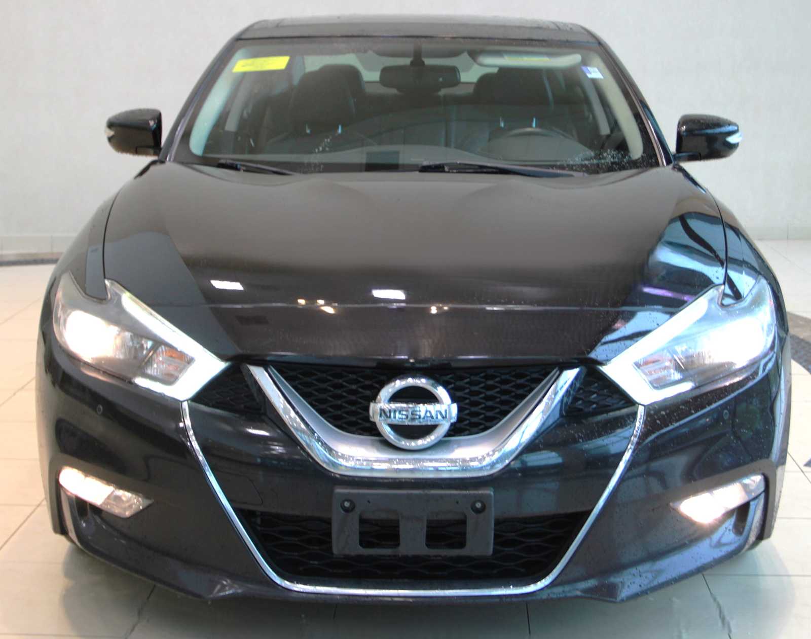 2017 Nissan Maxima SL photo 2