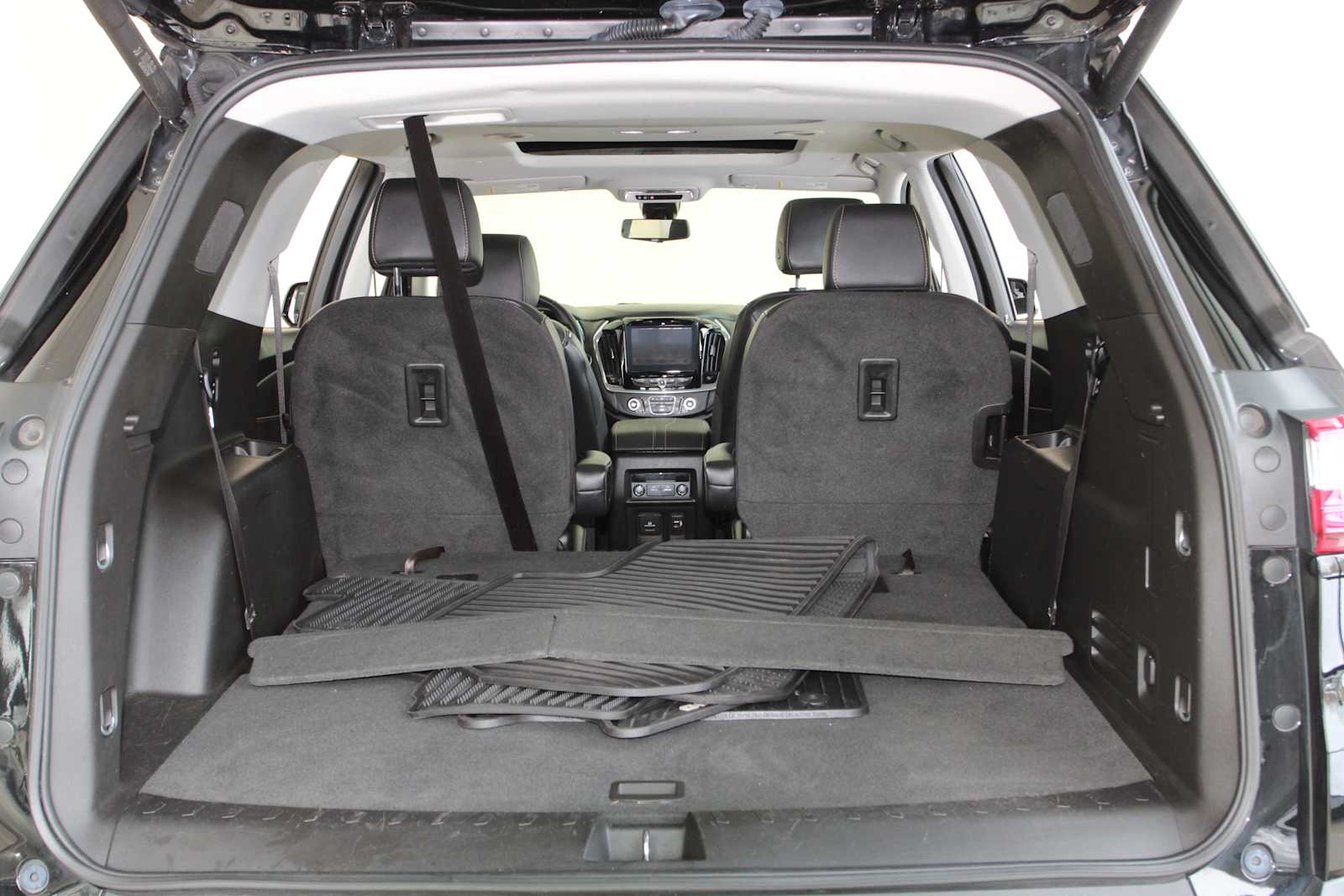 used 2019 Chevrolet Traverse car, priced at $17,497