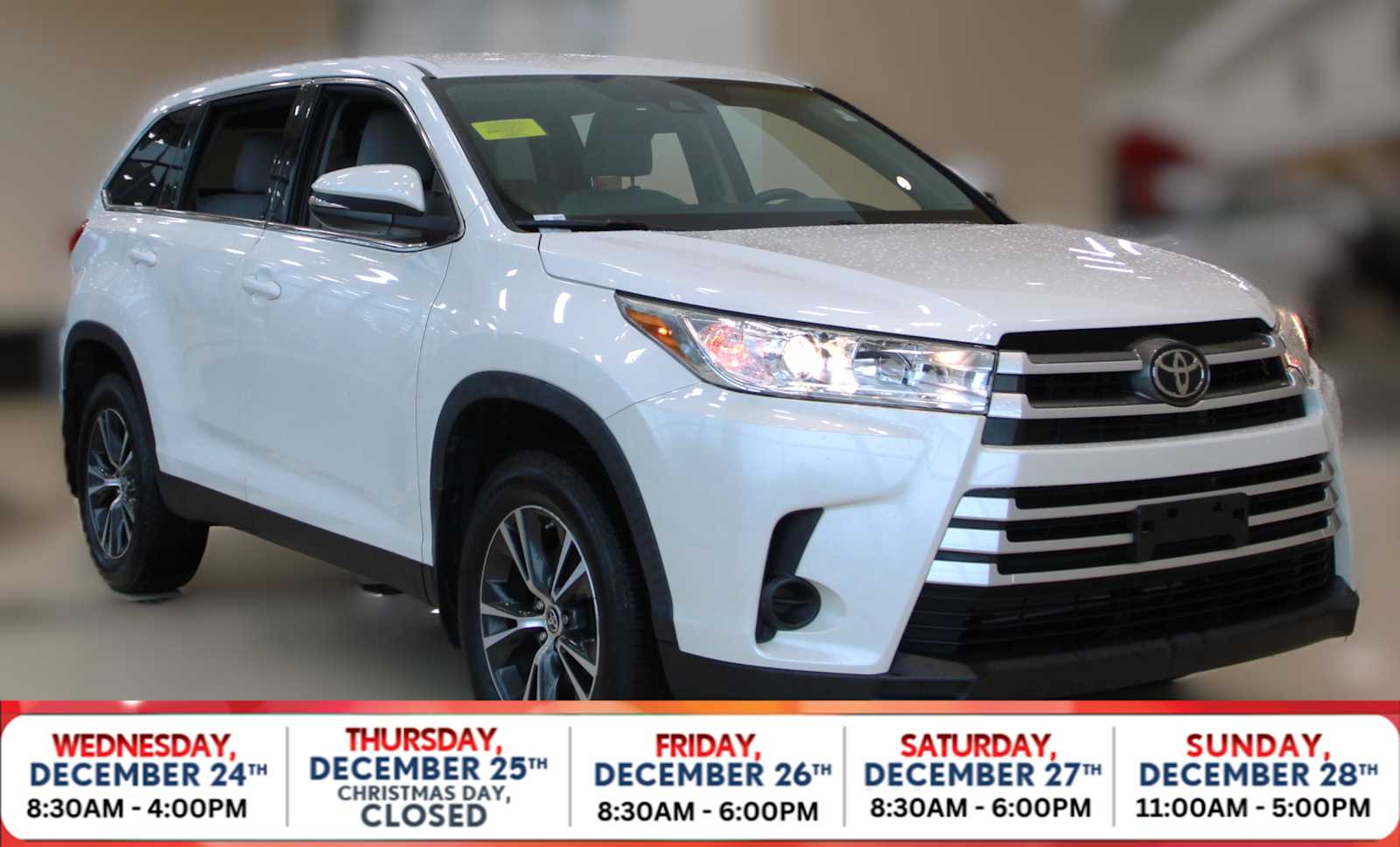 2019 Toyota Highlander LE's photo