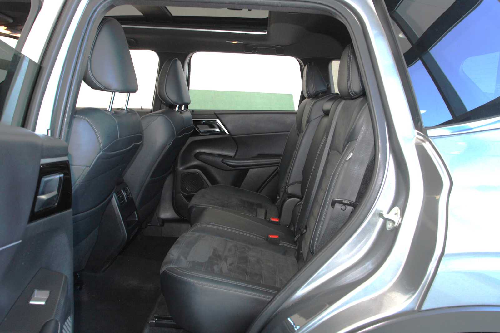 used 2022 Mitsubishi Outlander car, priced at $22,497