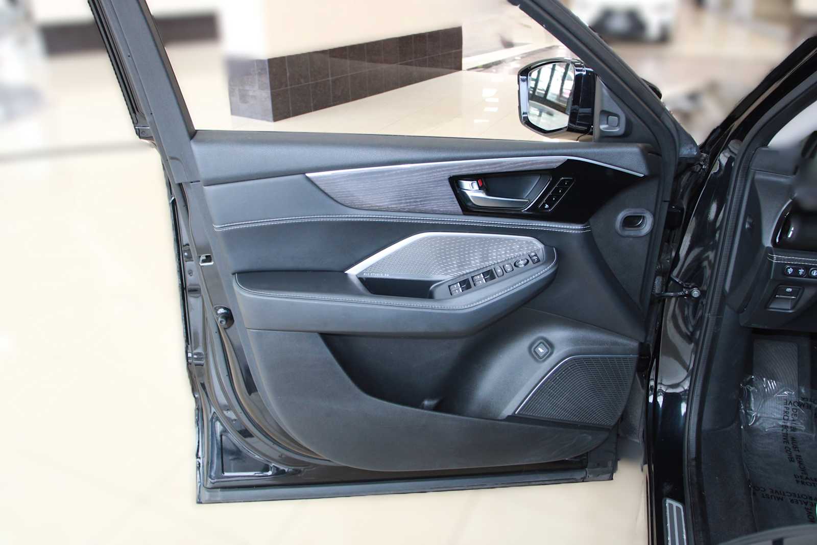 used 2023 Acura MDX car, priced at $41,497