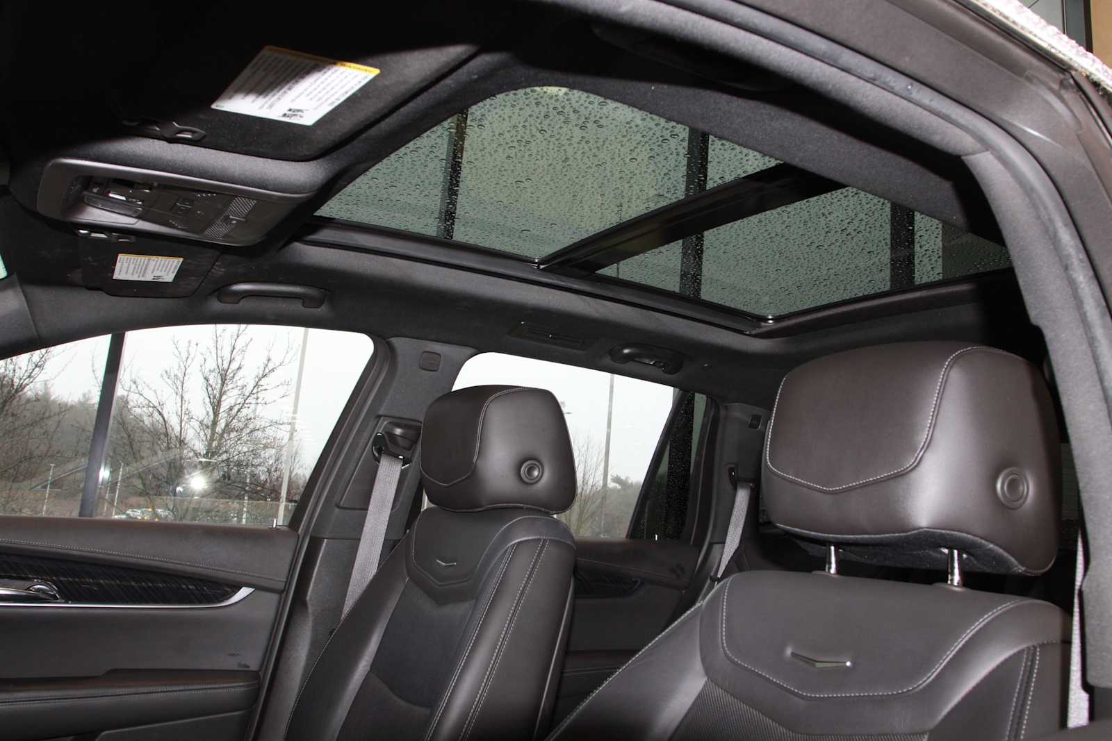 used 2020 Cadillac XT6 car, priced at $22,297