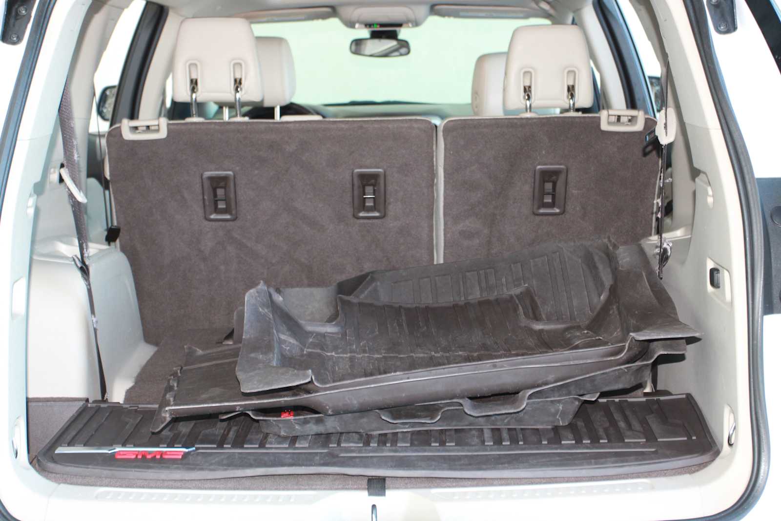 used 2018 GMC Acadia car, priced at $19,897