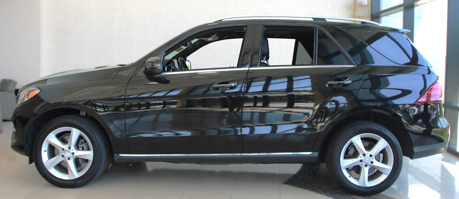 used 2017 Mercedes-Benz GLE 350 car, priced at $18,297