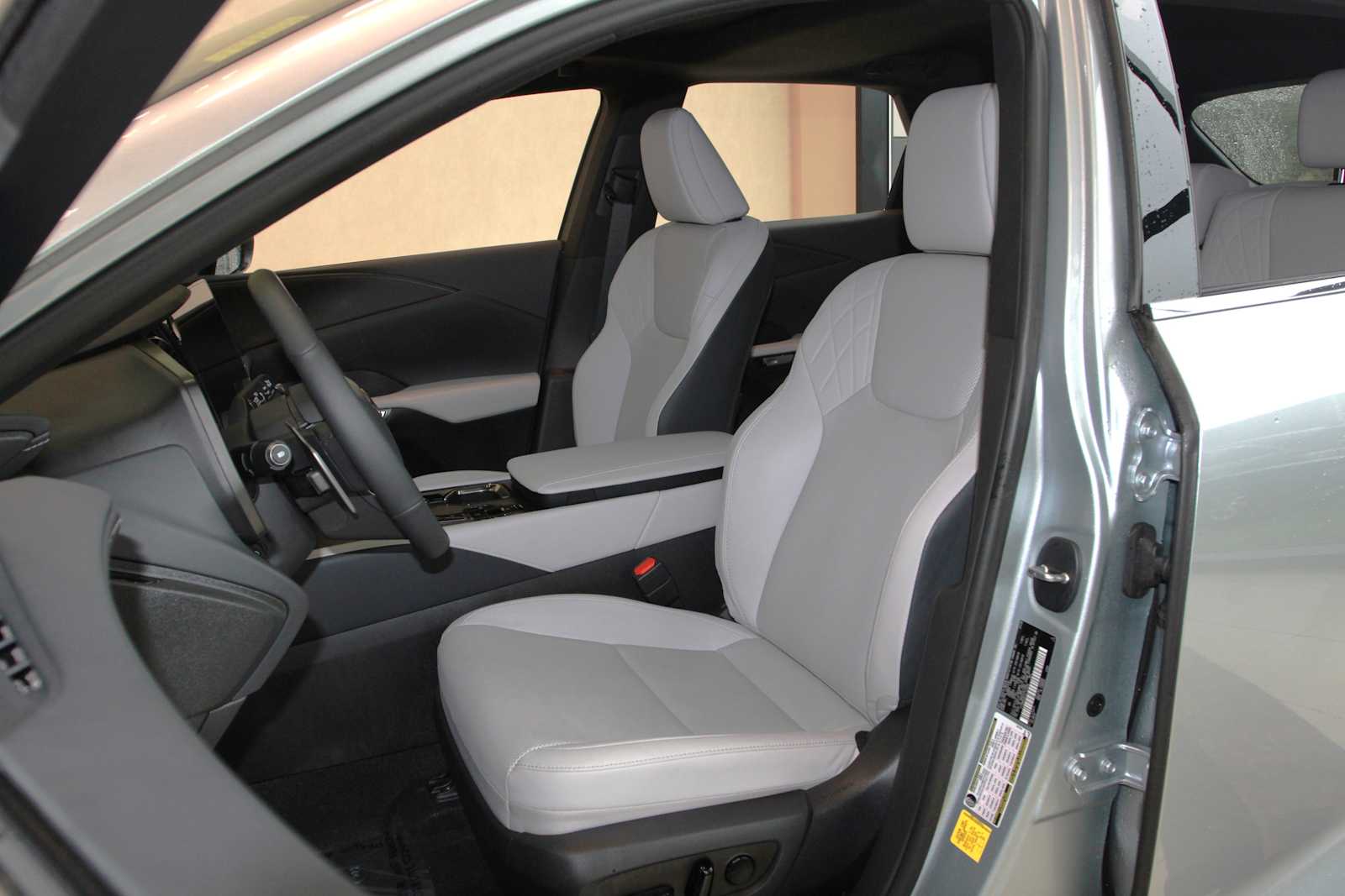 2026 Lexus RX Hybrid 350h - Photo 8