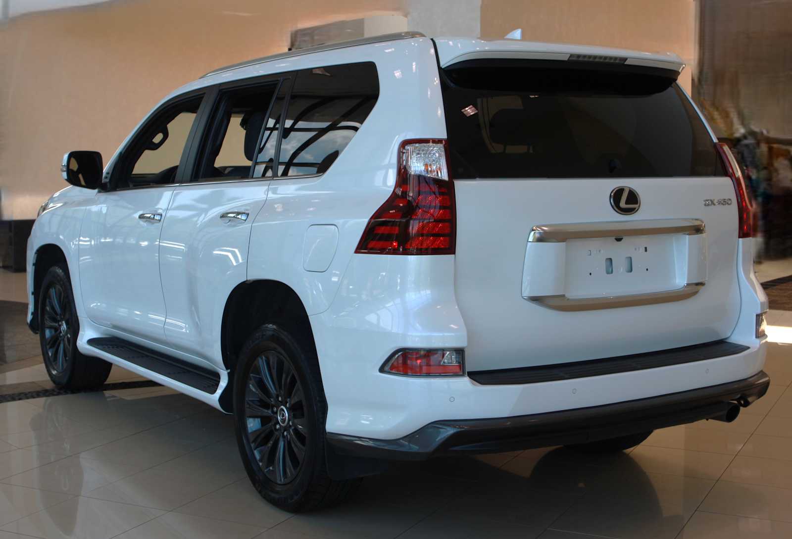 2021 Lexus GX 460 photo 3