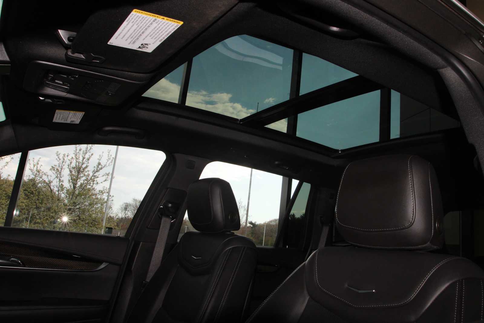 used 2023 Cadillac XT6 car, priced at $40,497