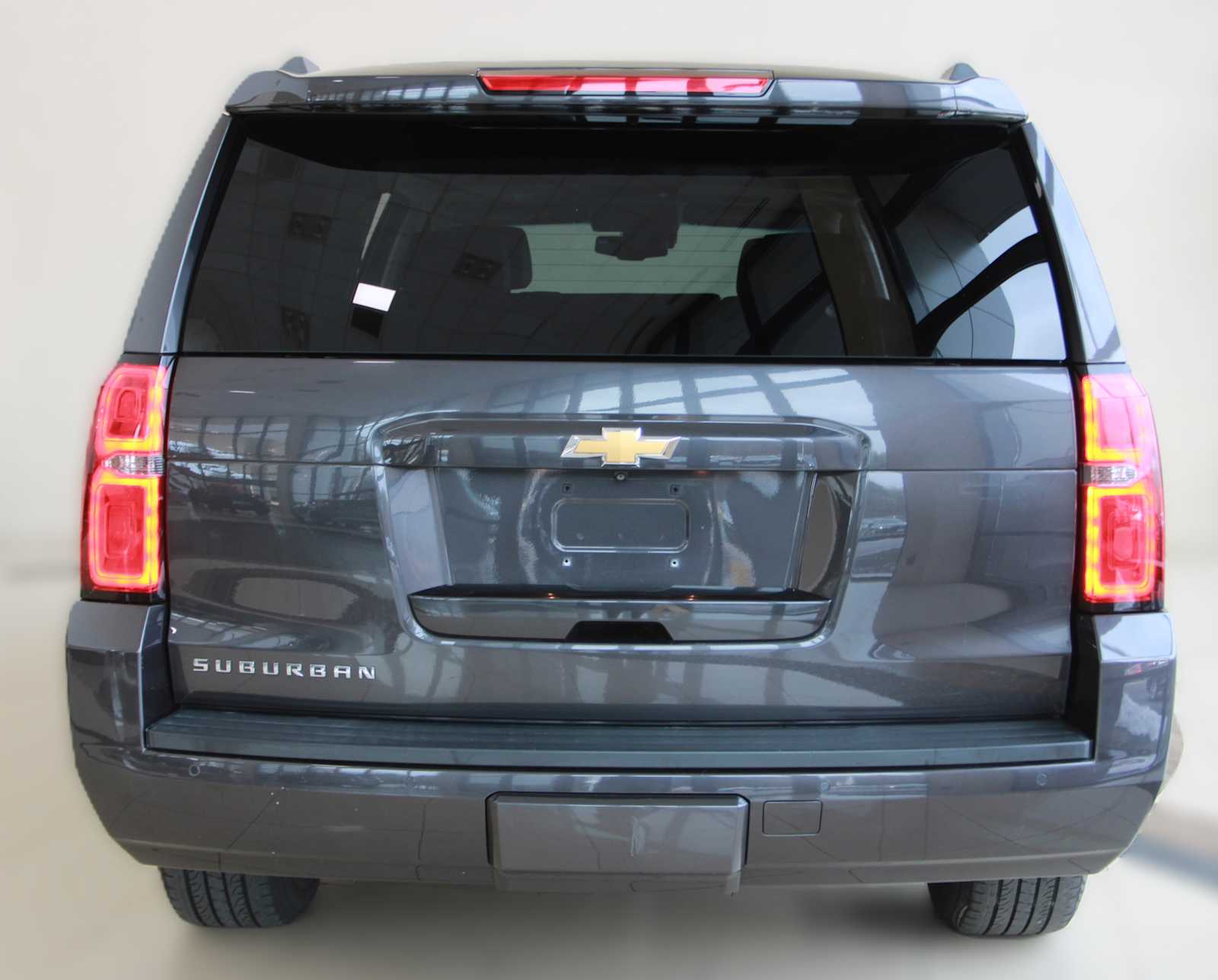 used 2017 Chevrolet Suburban car, priced at $27,097