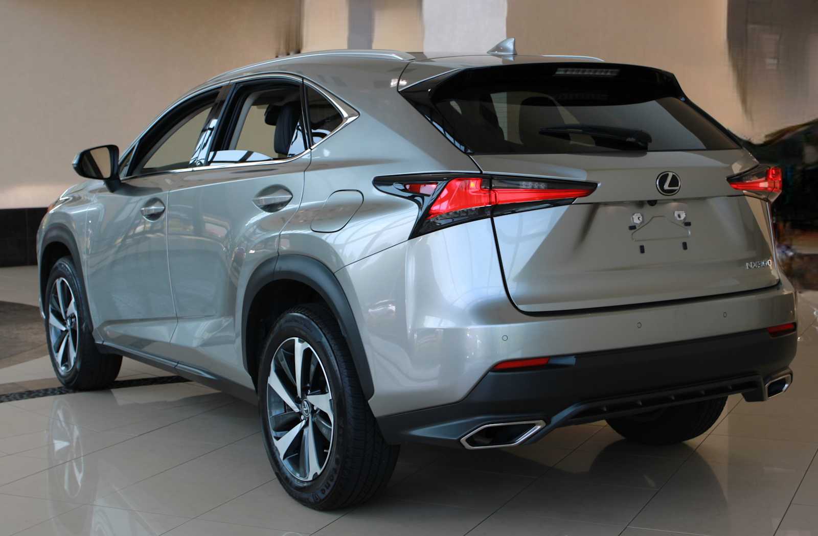 2020 Lexus NX 300 Premium photo 3