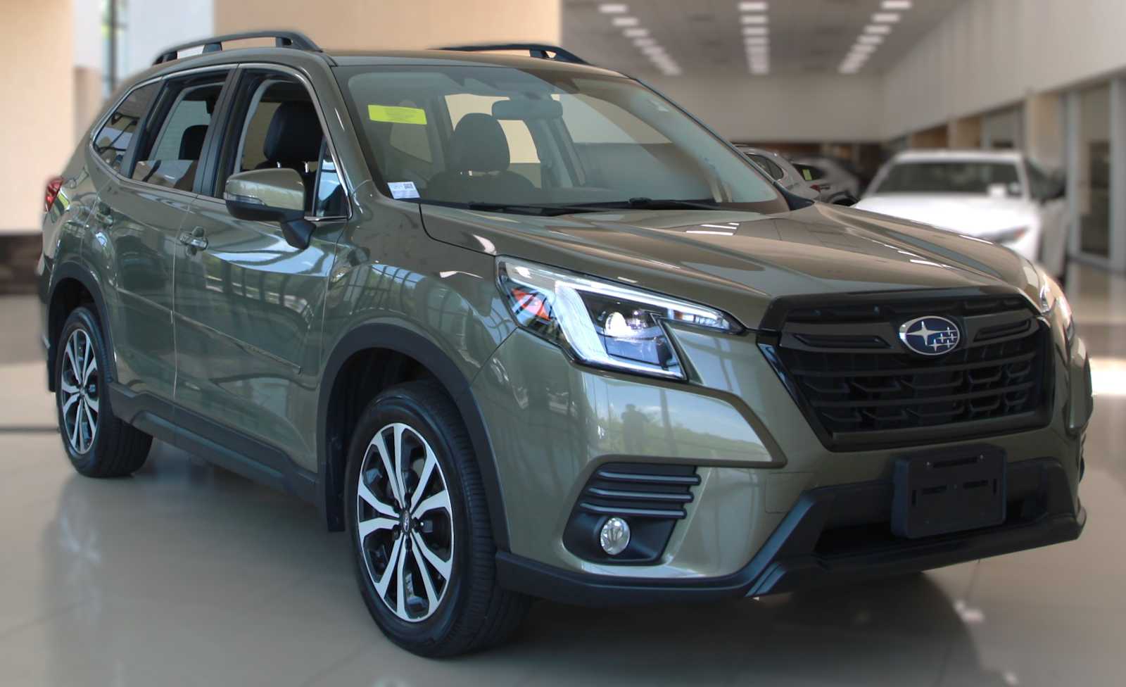 2023 Subaru Forester Limited's photo