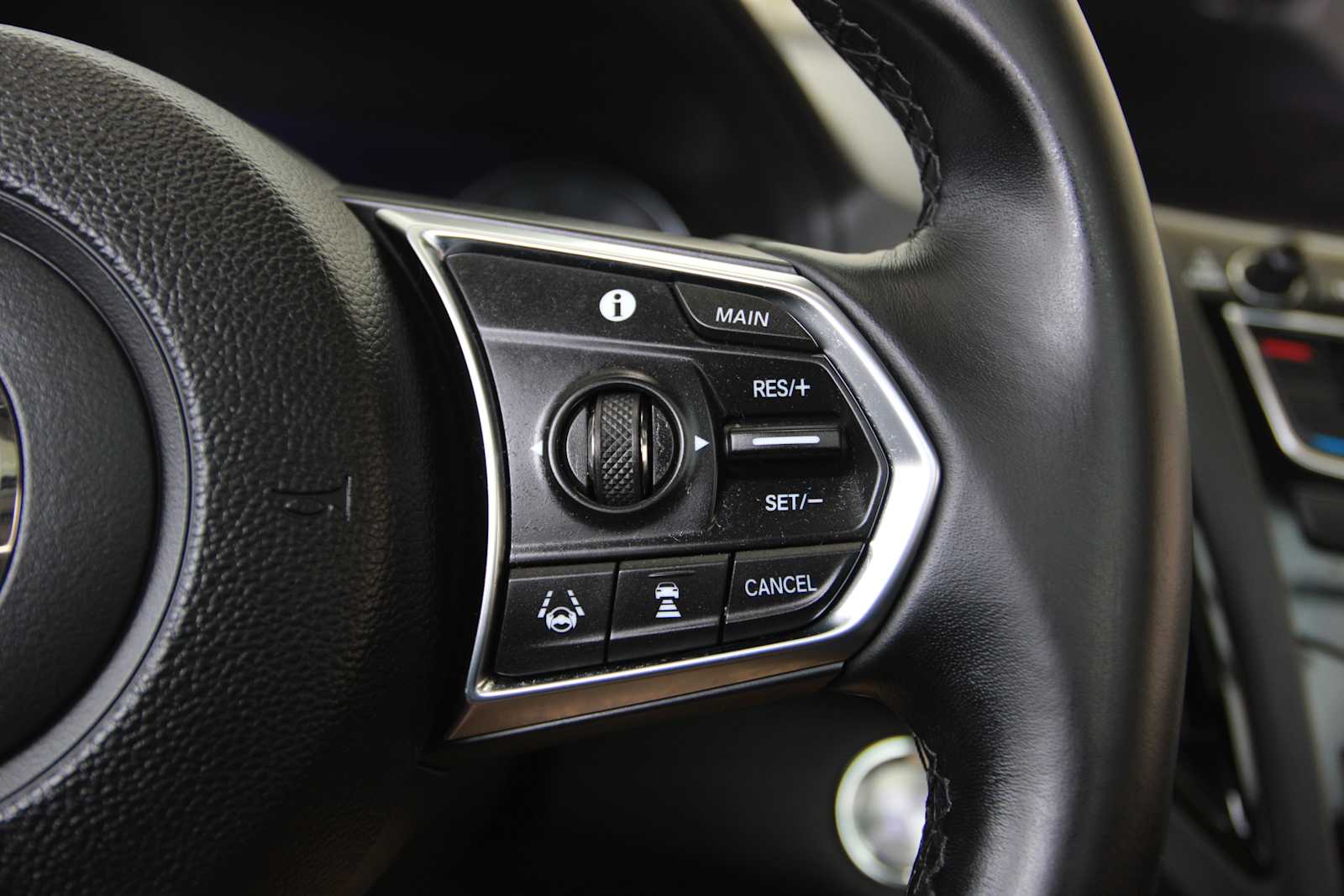 used 2020 Acura RDX car, priced at $25,497