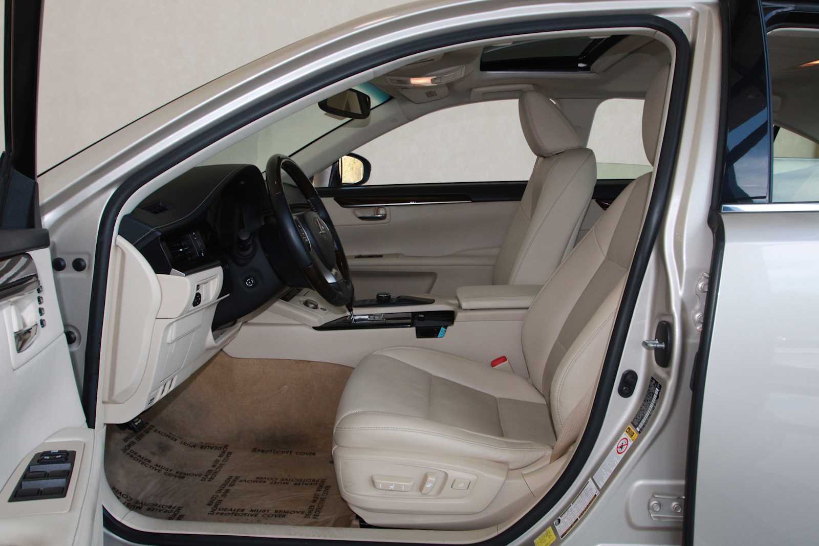 used 2014 Lexus ES 350 car, priced at $17,997