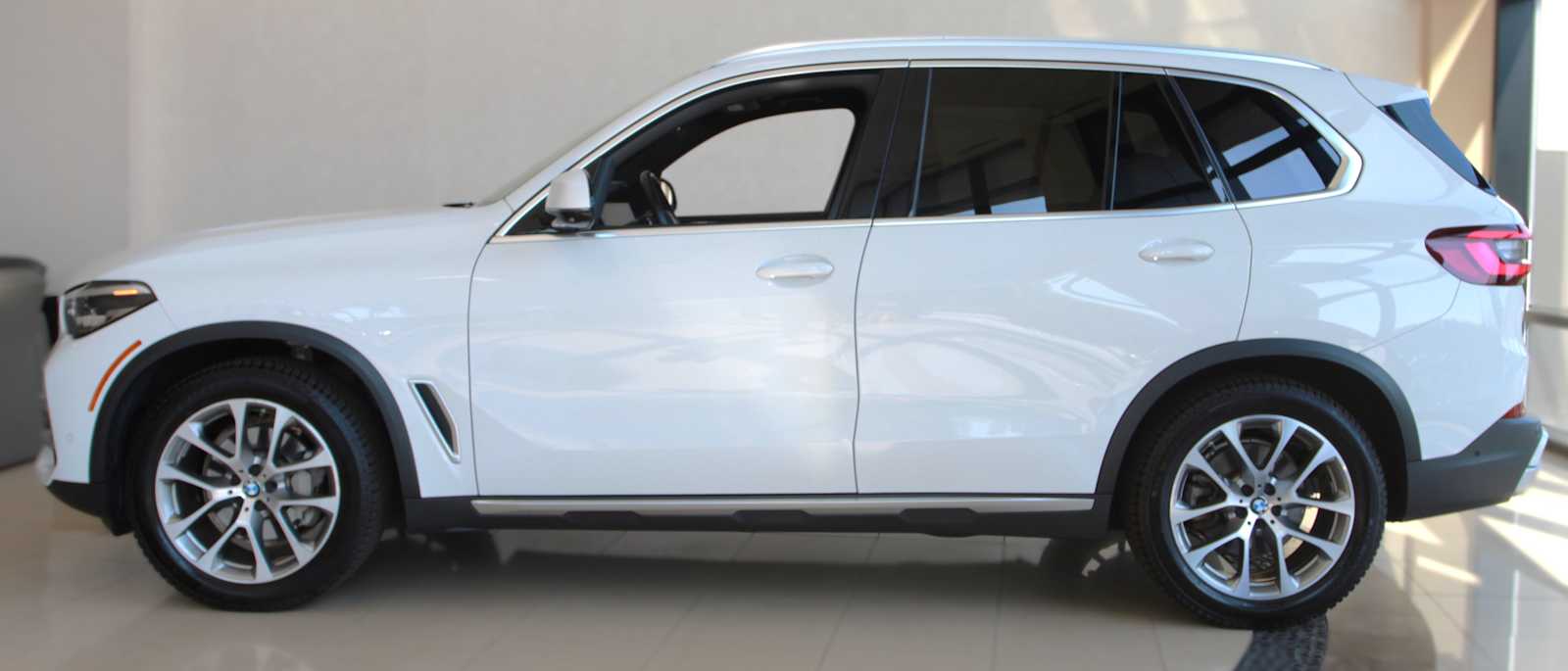 used 2022 BMW X5 car, priced at $37,497