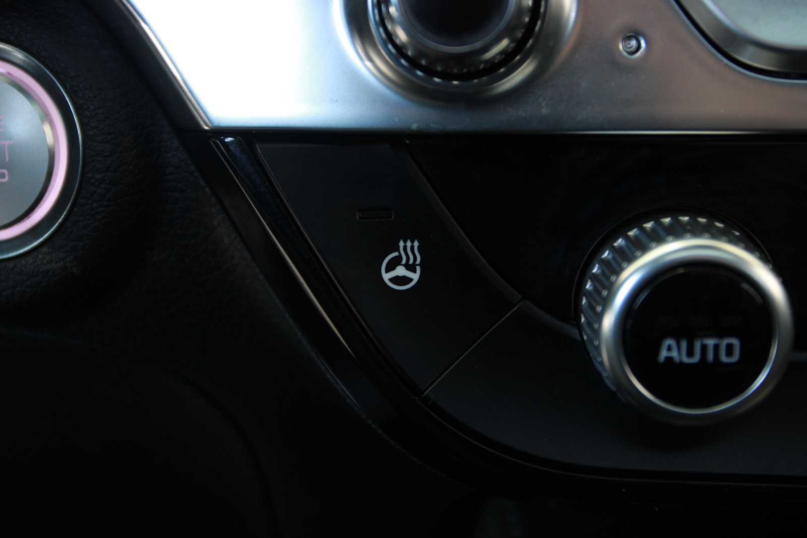 used 2023 Kia Telluride car, priced at $36,297