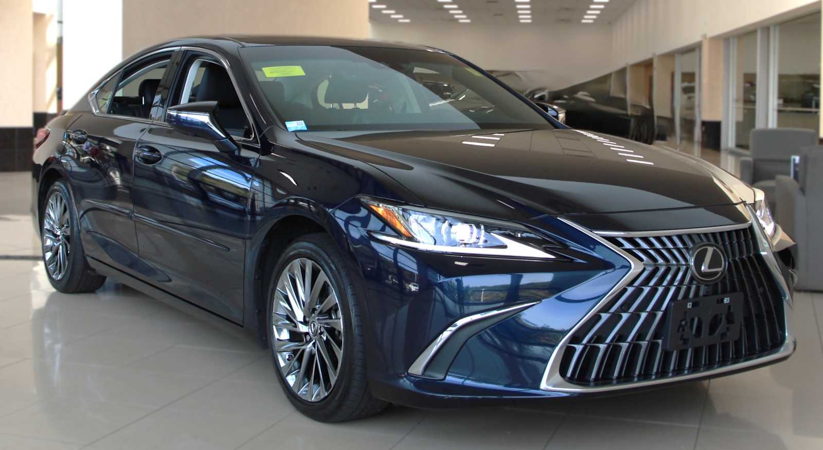2025 Lexus ES Hybrid