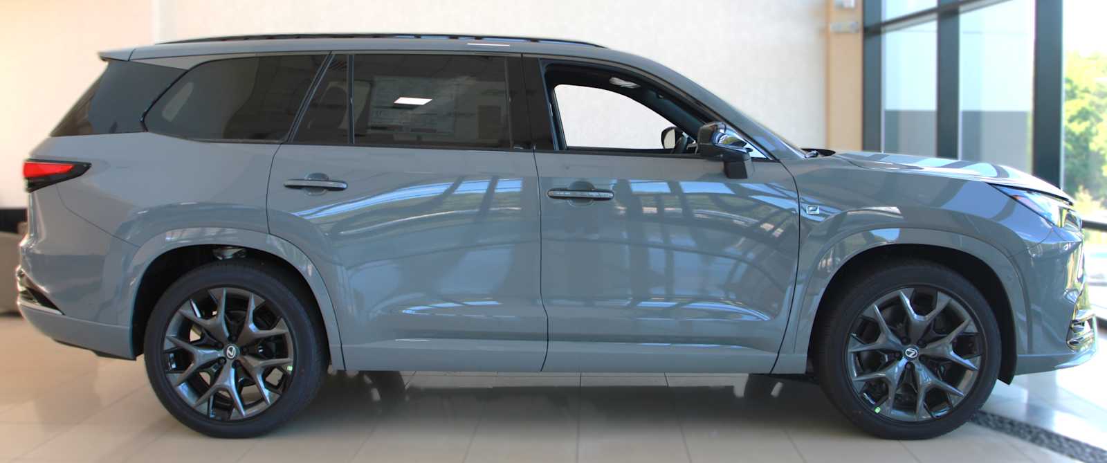 new 2026 Lexus TX 500h car, priced at $76,011