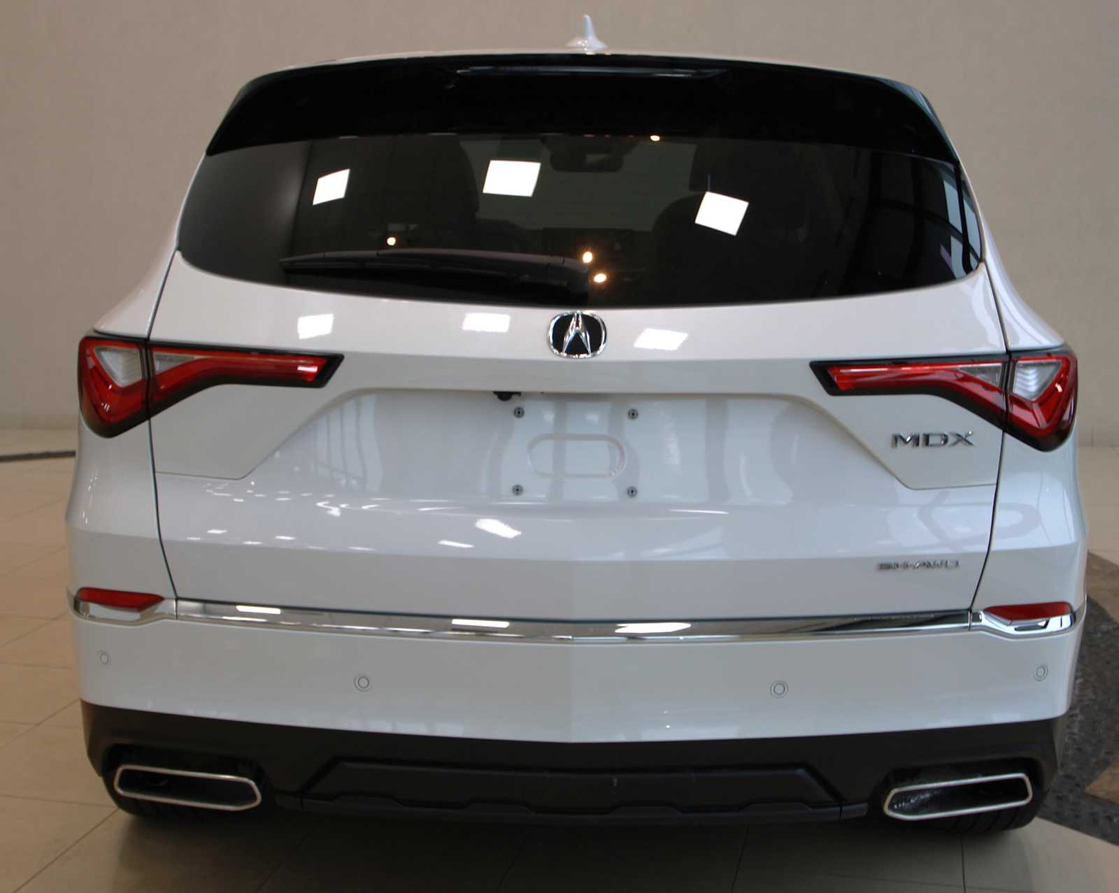 used 2023 Acura MDX car, priced at $37,797
