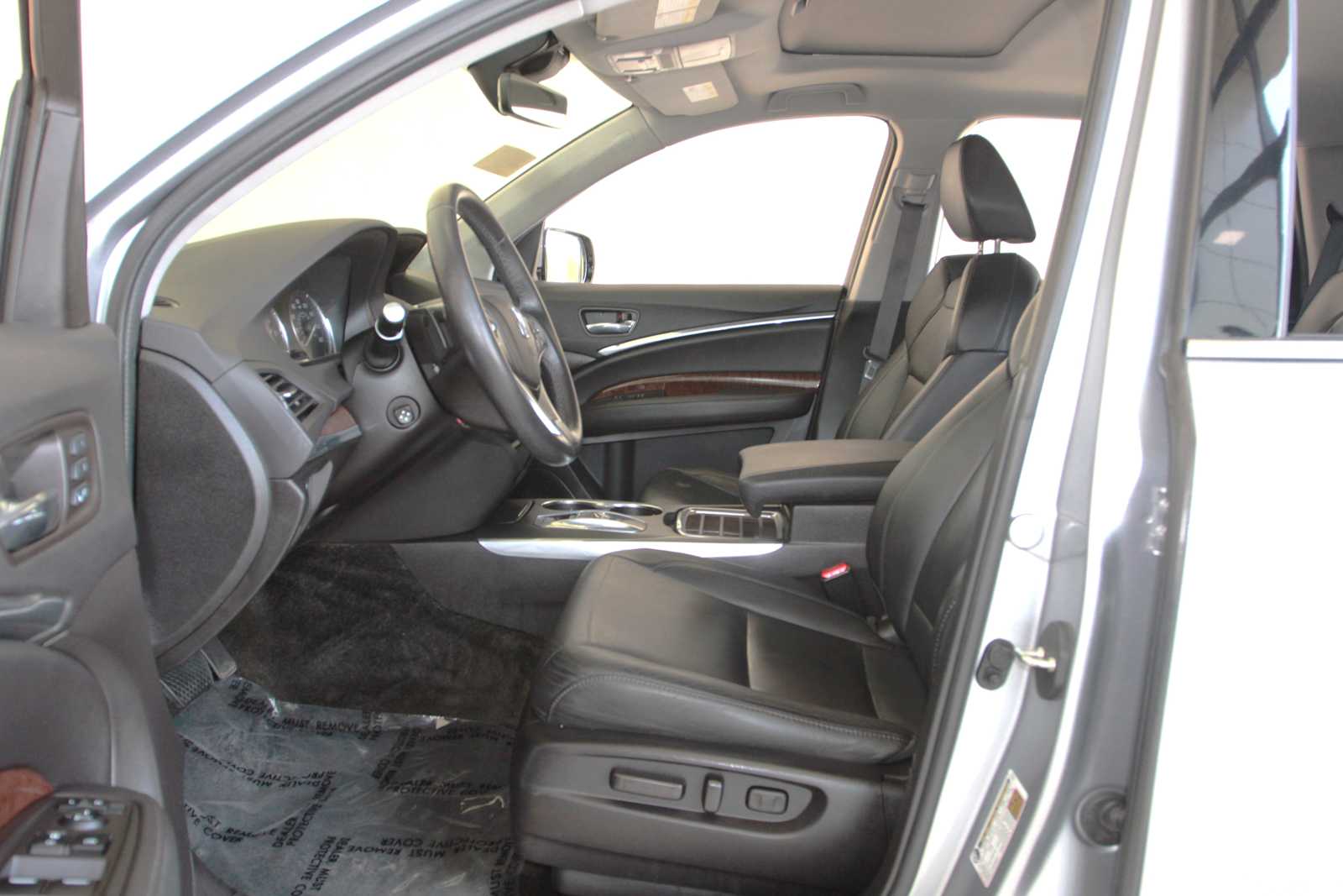 used 2017 Acura MDX car, priced at $18,497