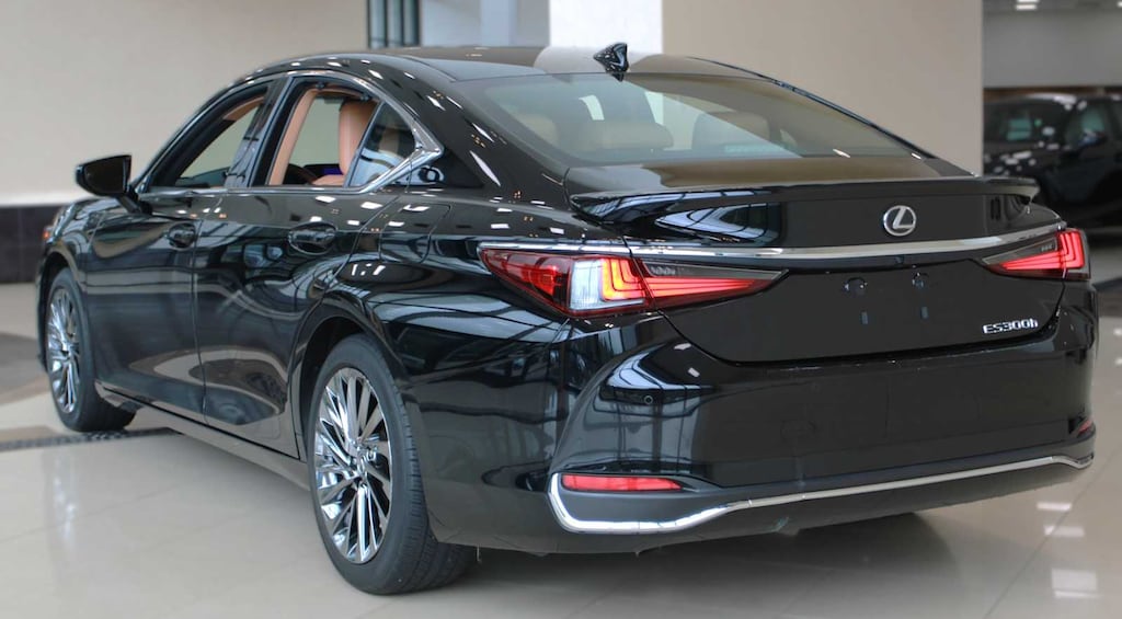 Certified 2024 Lexus ES 300h Ultra Luxury Sedan