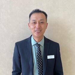 Staff member JOHNNY DANG from ID_241a51