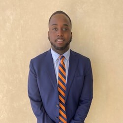 Staff member GIOVANNI GAUTHIER from ID_d8ddd2