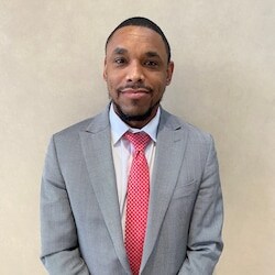 Staff member KEVIN BATES from ID_d8ddd2