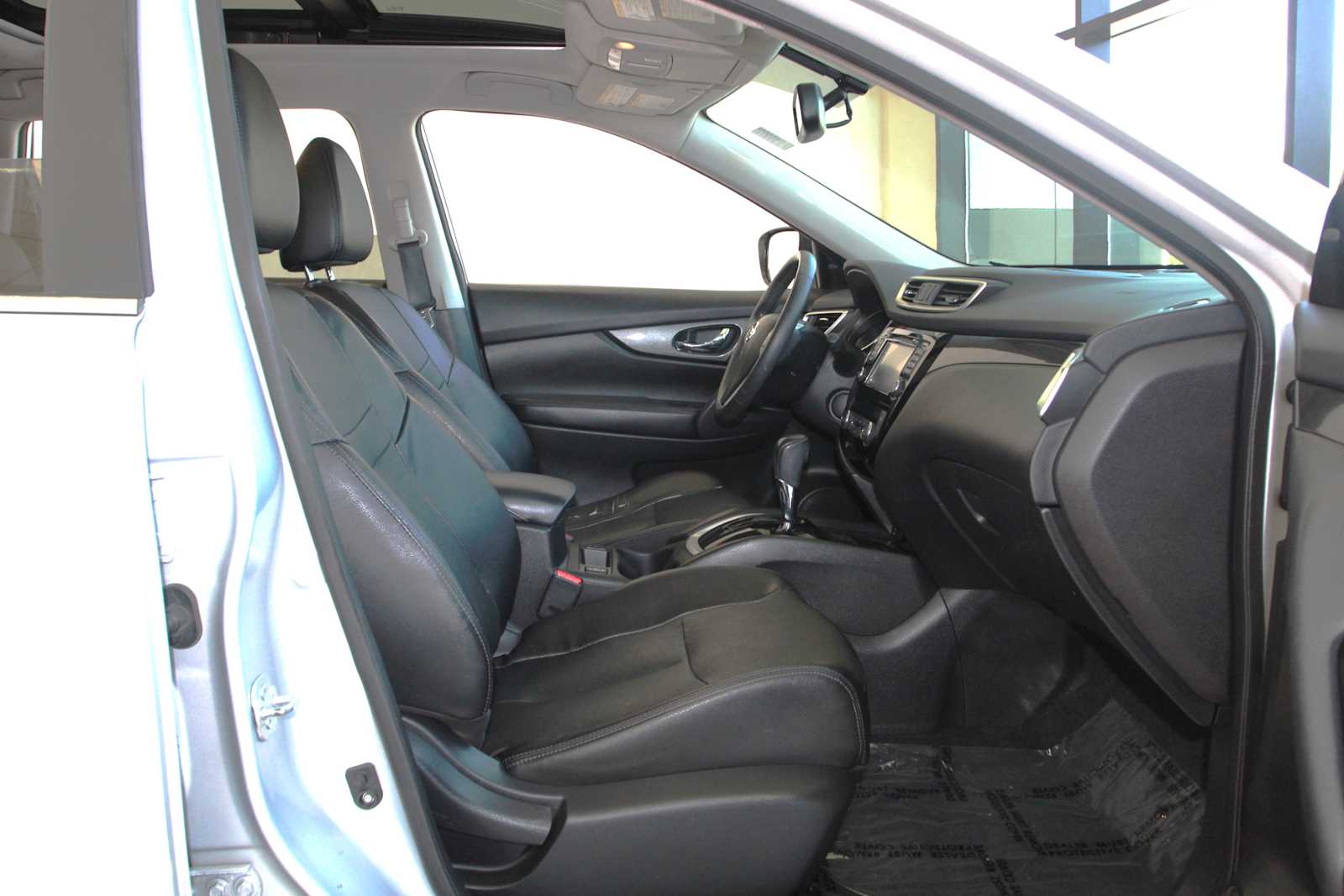used 2016 Nissan Rogue car, priced at $10,797