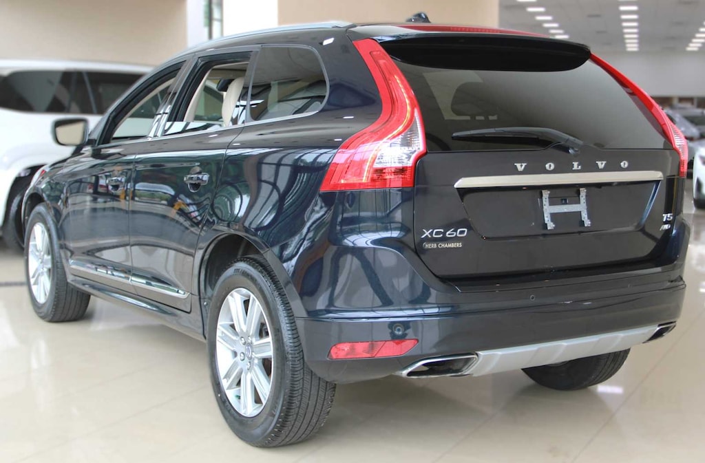 Used 2017 Volvo XC60 Inscription SUV