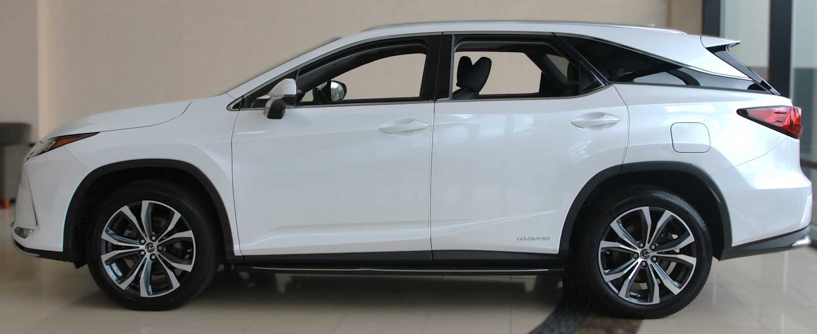 used 2022 Lexus RX 450hL car, priced at $49,397