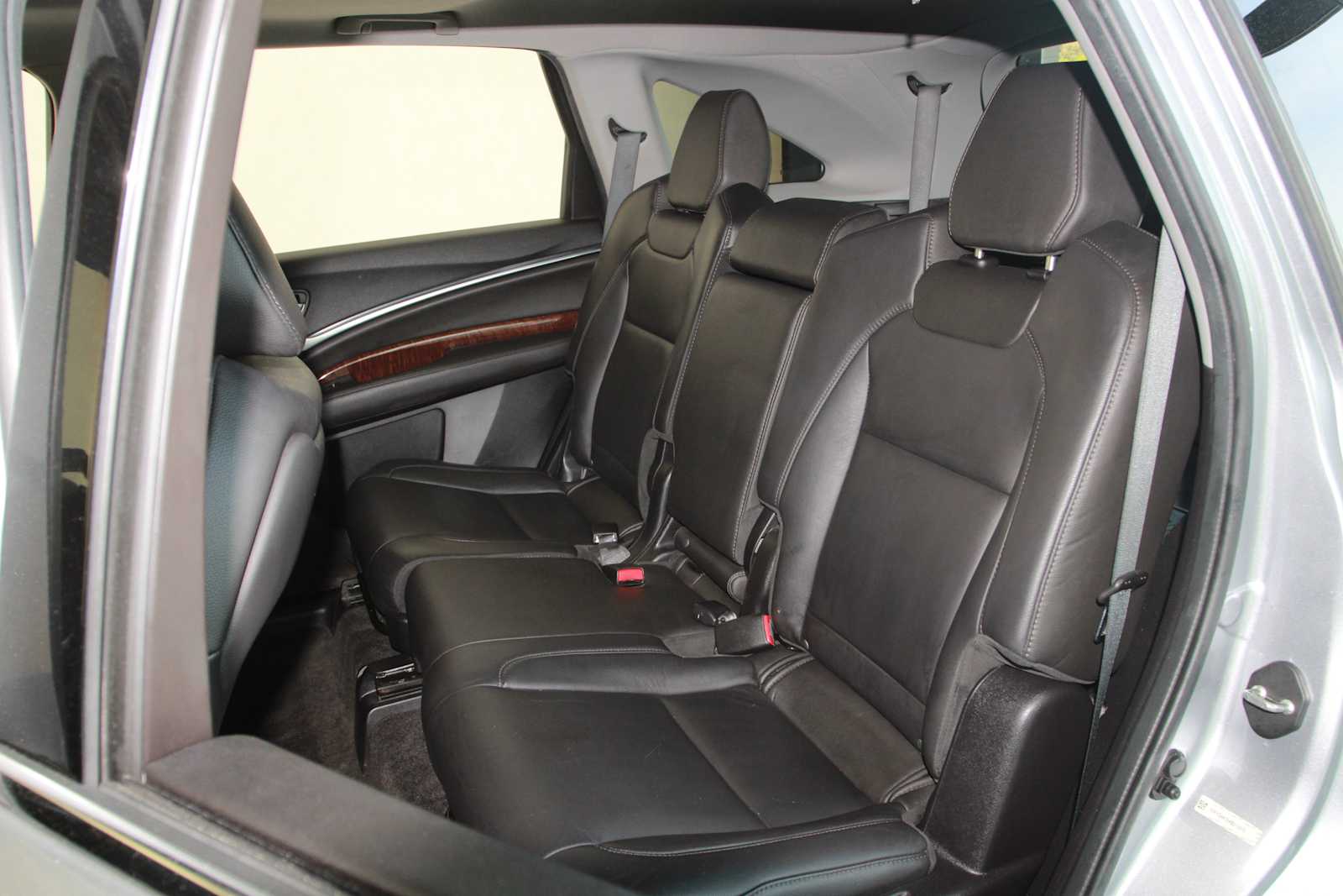 used 2017 Acura MDX car, priced at $18,497