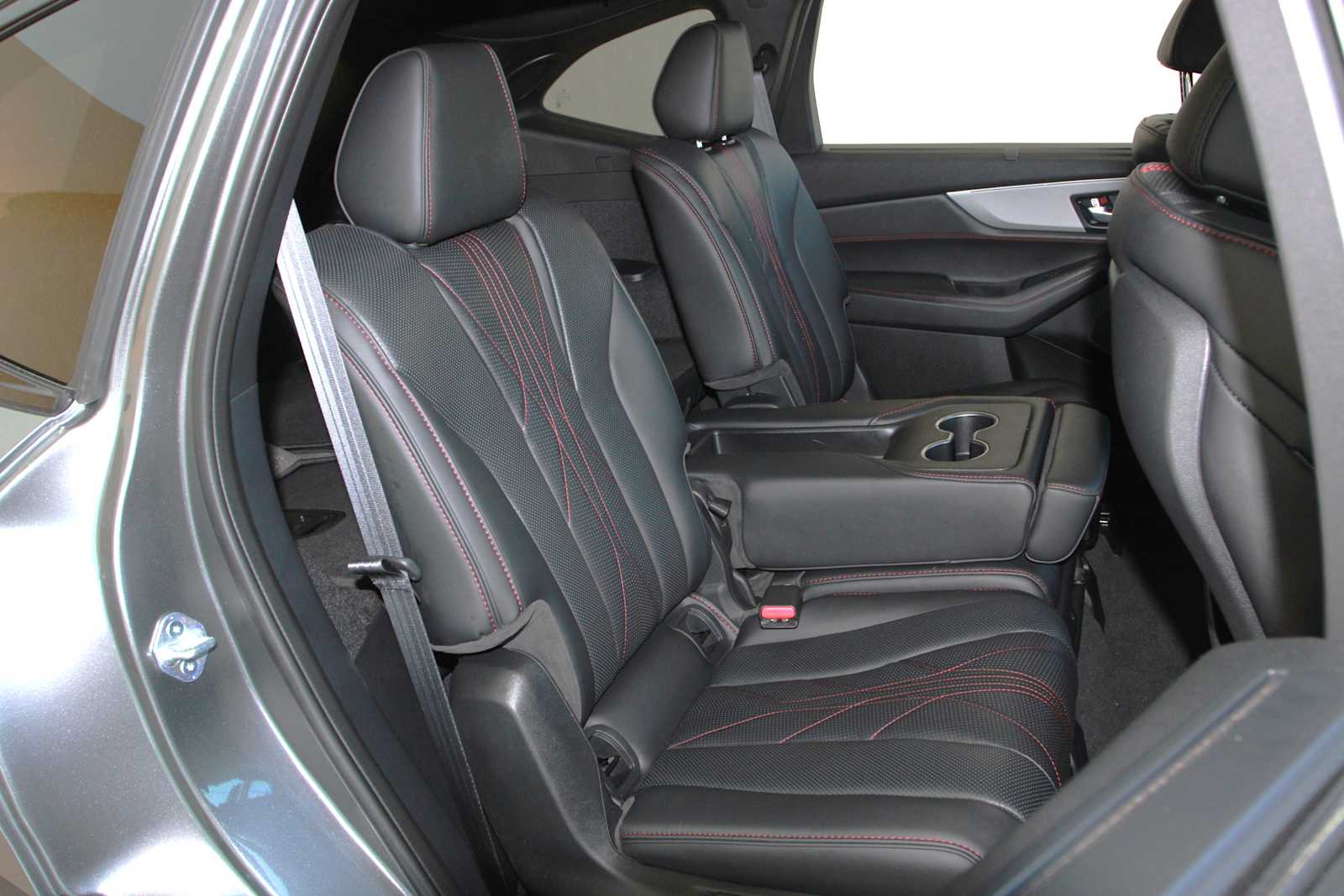 used 2025 Acura MDX car, priced at $57,497