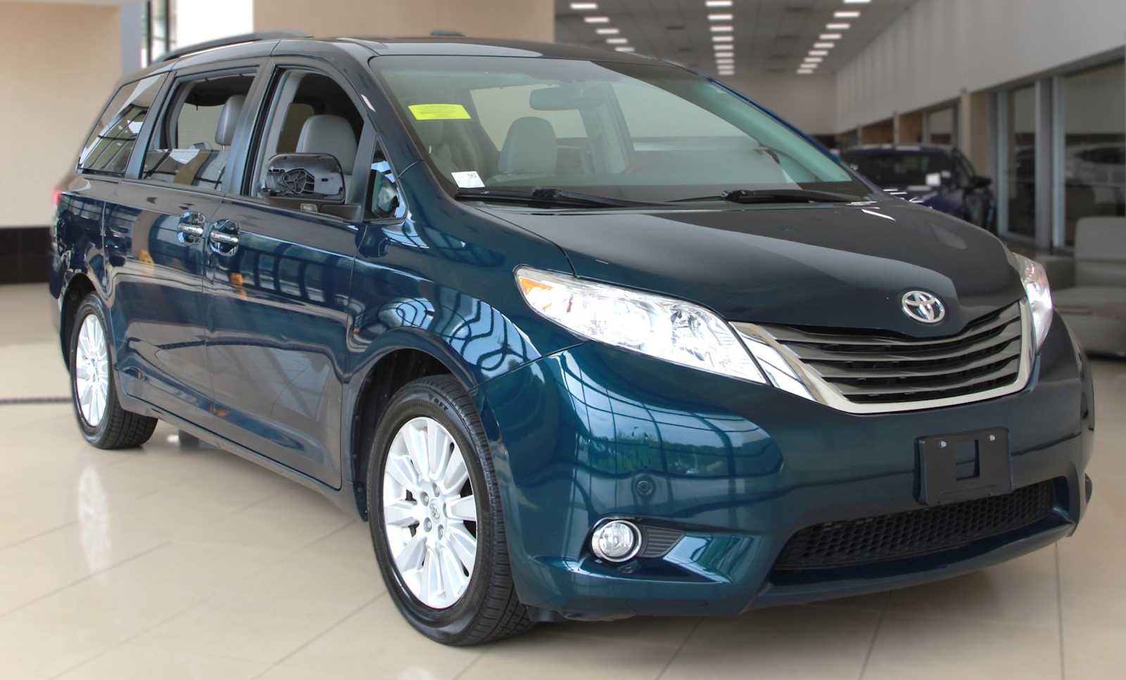 2012 Toyota Sienna Van 