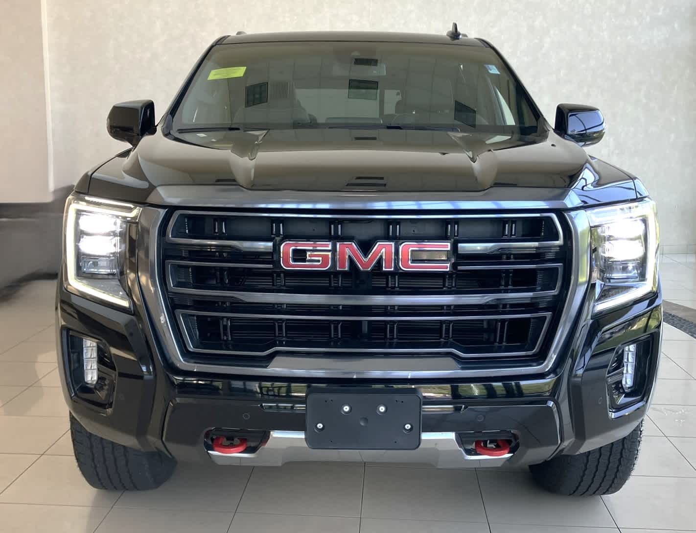 2024 Gmc Yukon AT4 photo 2