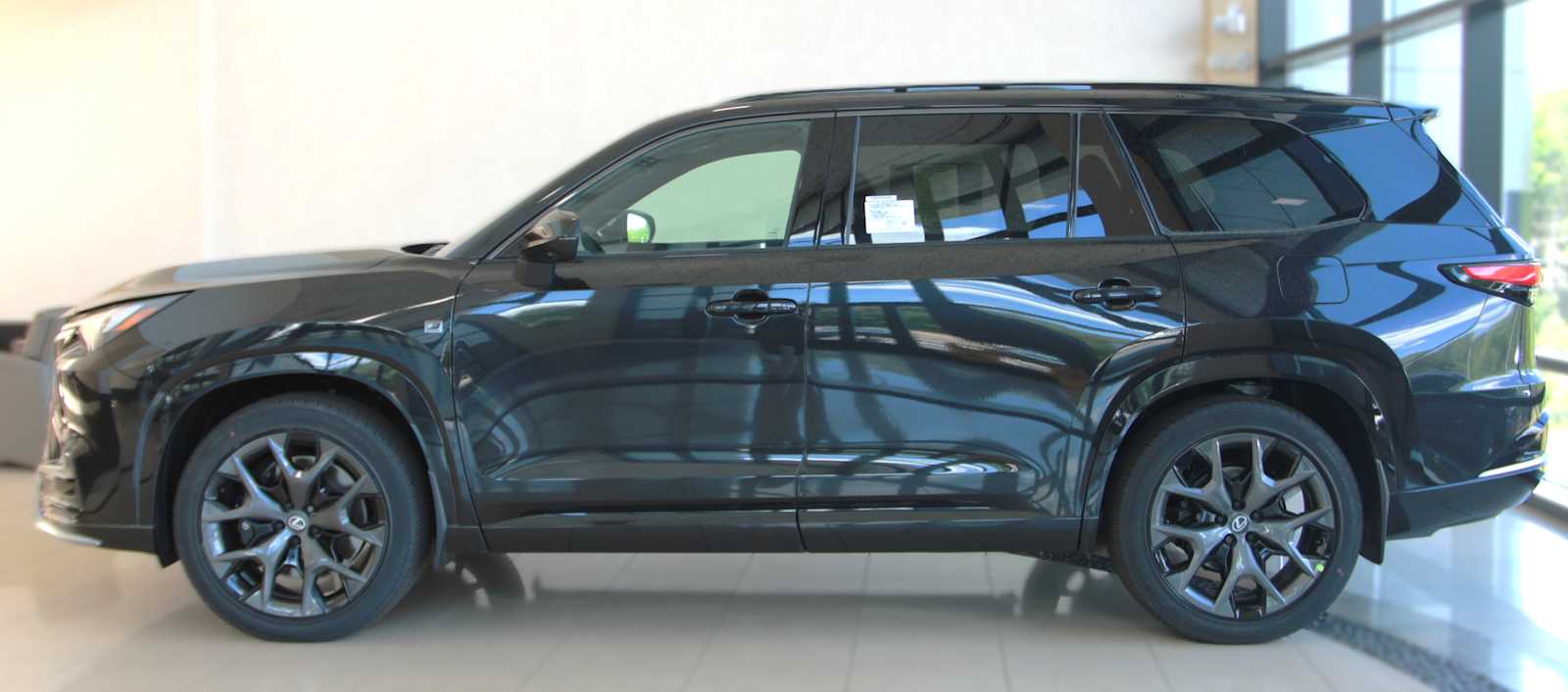 new 2026 Lexus TX 500h car, priced at $76,694