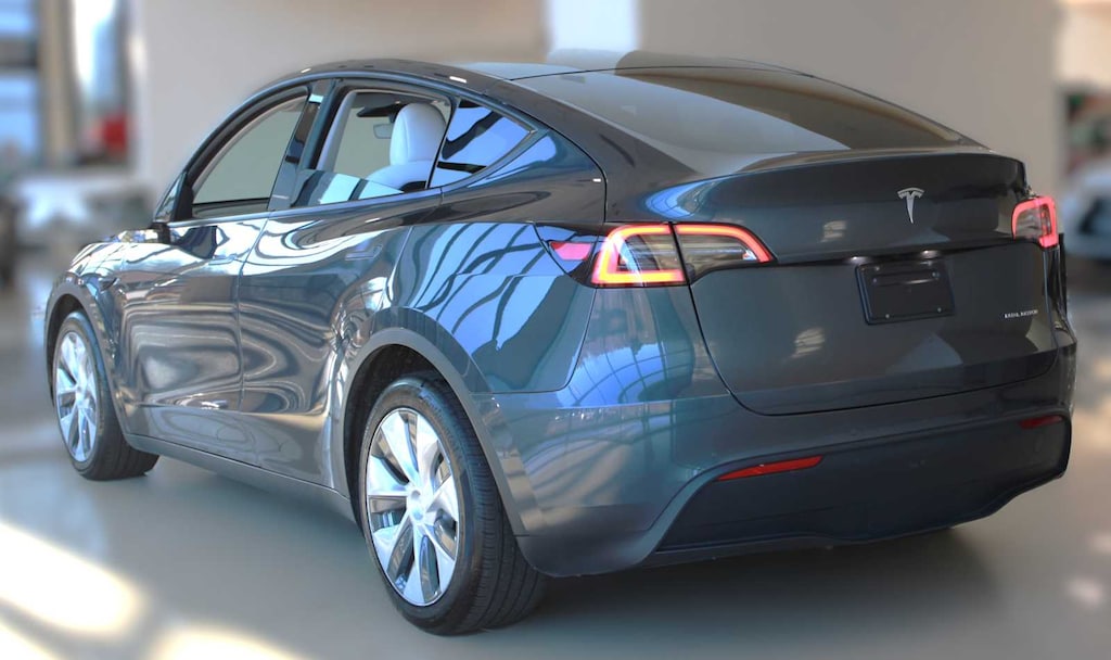 Used 2021 Tesla Model Y Long Range SUV