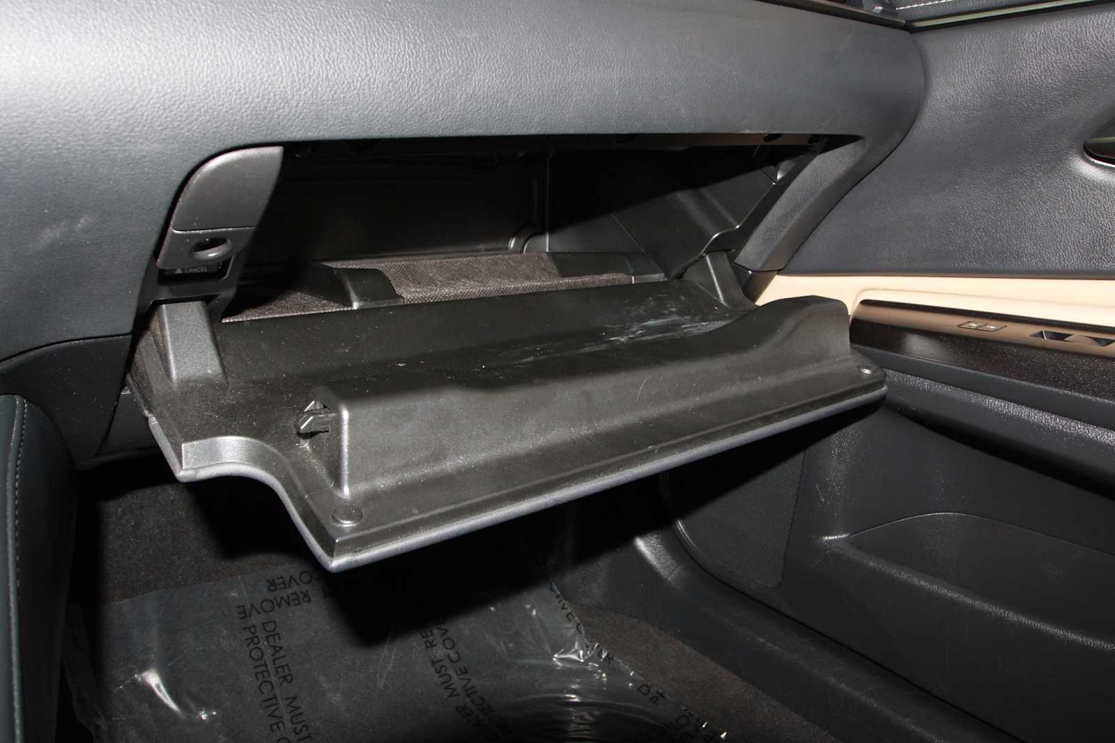 used 2019 Lexus ES 300h car, priced at $23,497