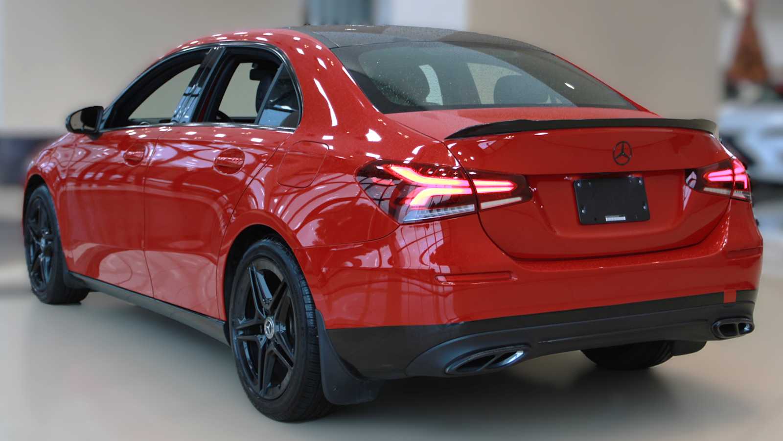 2019 Mercedes Benz A 220 4MATIC photo 3