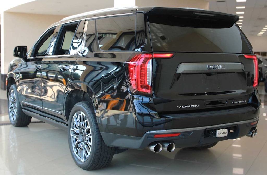 Used 2023 GMC Yukon Denali Ultimate SUV