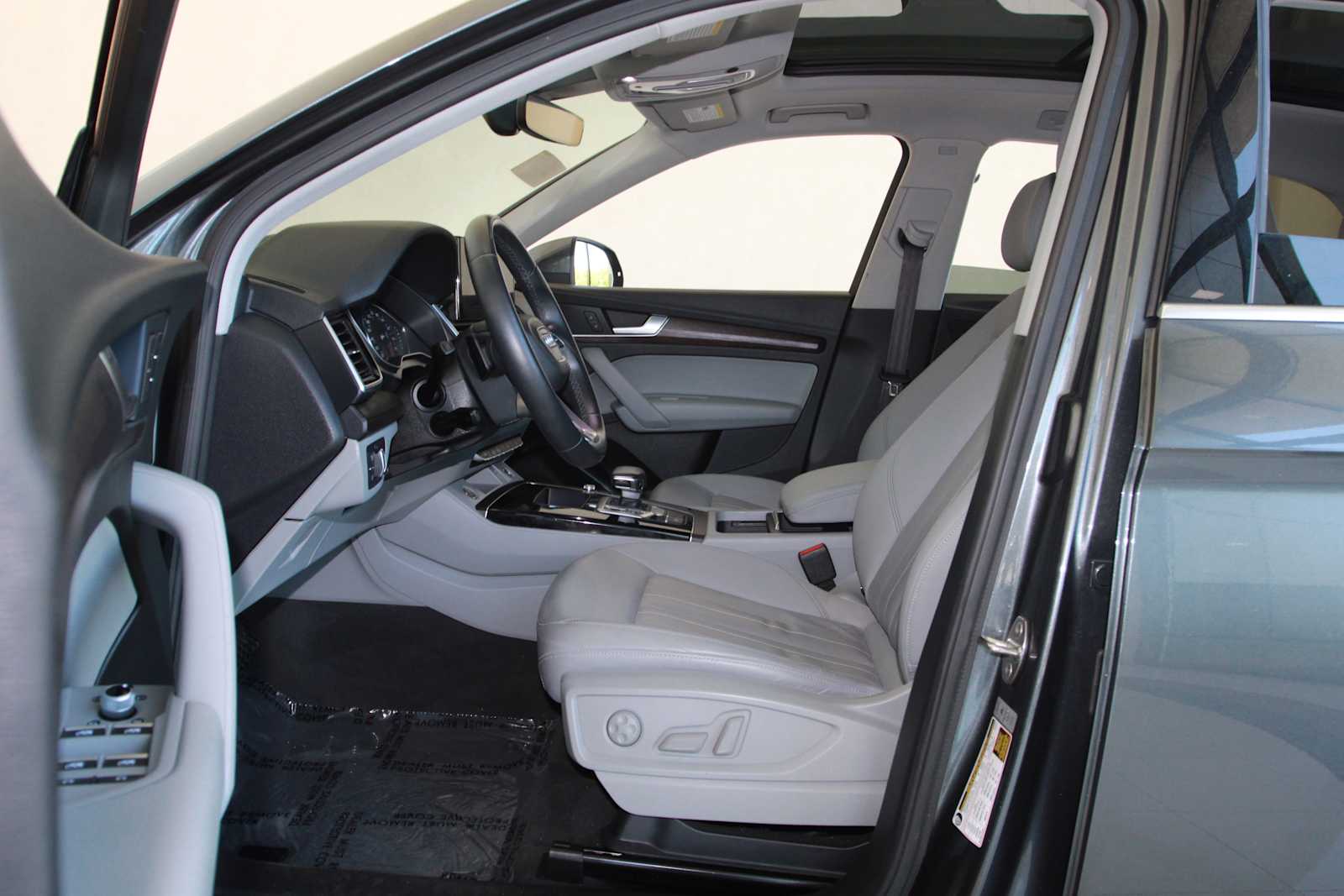 used 2022 Audi Q5 car, priced at $26,497