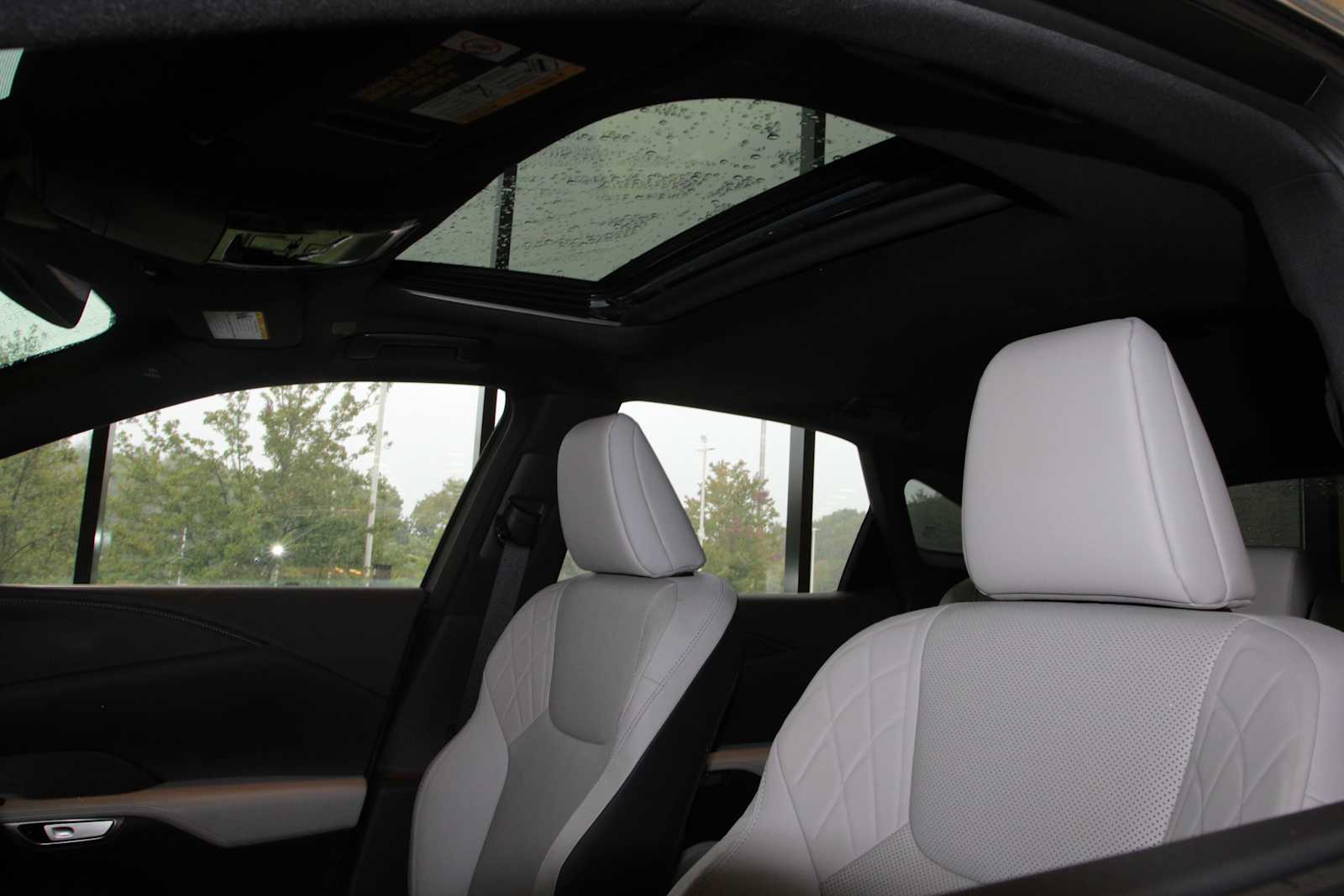 2026 Lexus RX Hybrid 350h - Photo 18