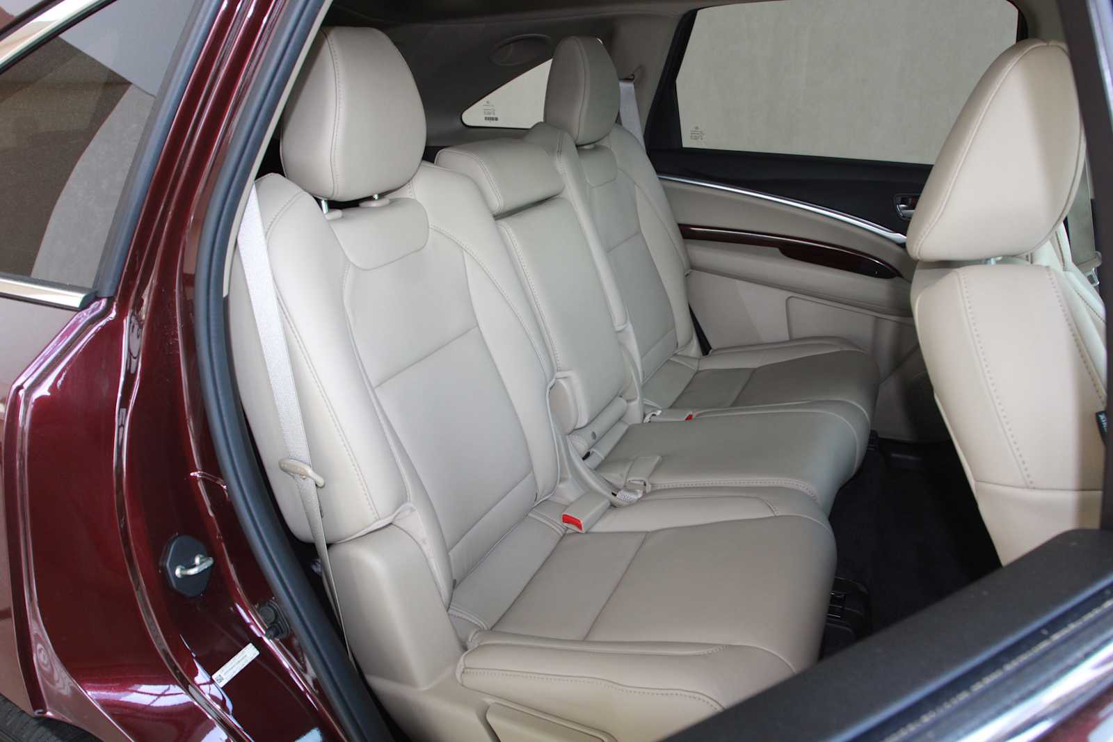 used 2016 Acura MDX car, priced at $16,497