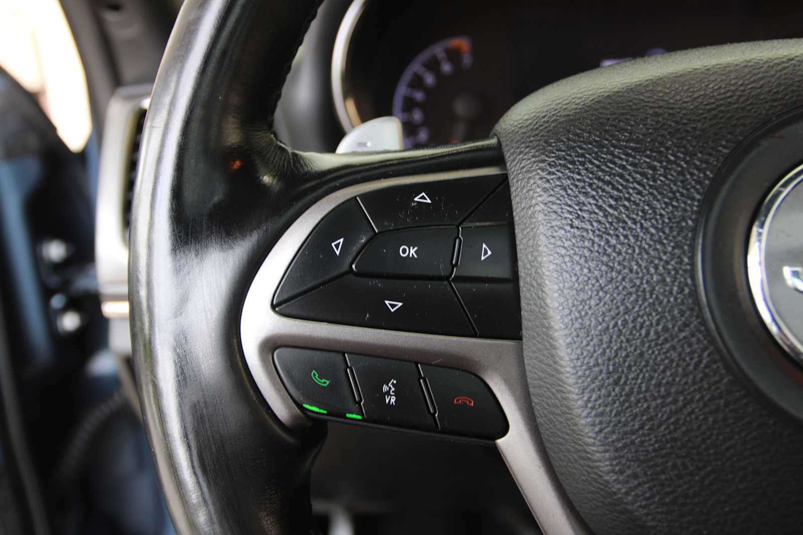 used 2021 Jeep Grand Cherokee car, priced at $21,497